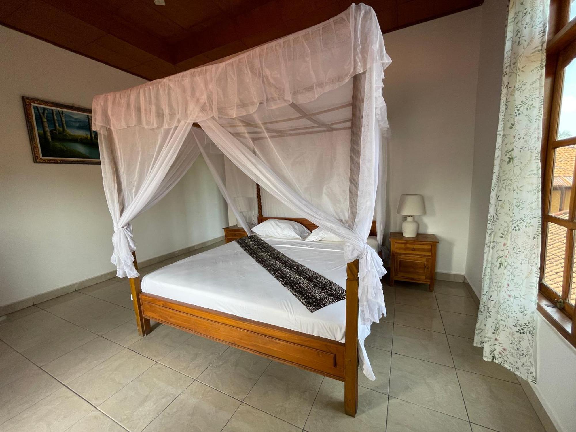 Hotel Kubu Elsa Bali Lovina Esterno foto