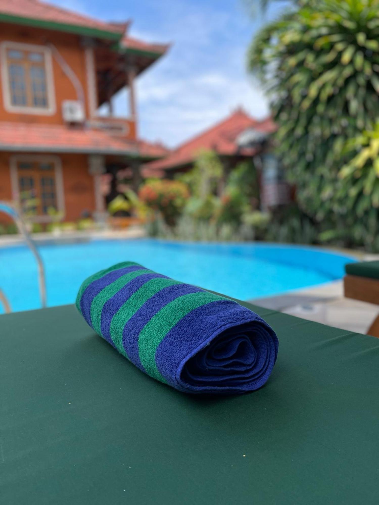 Hotel Kubu Elsa Bali Lovina Esterno foto
