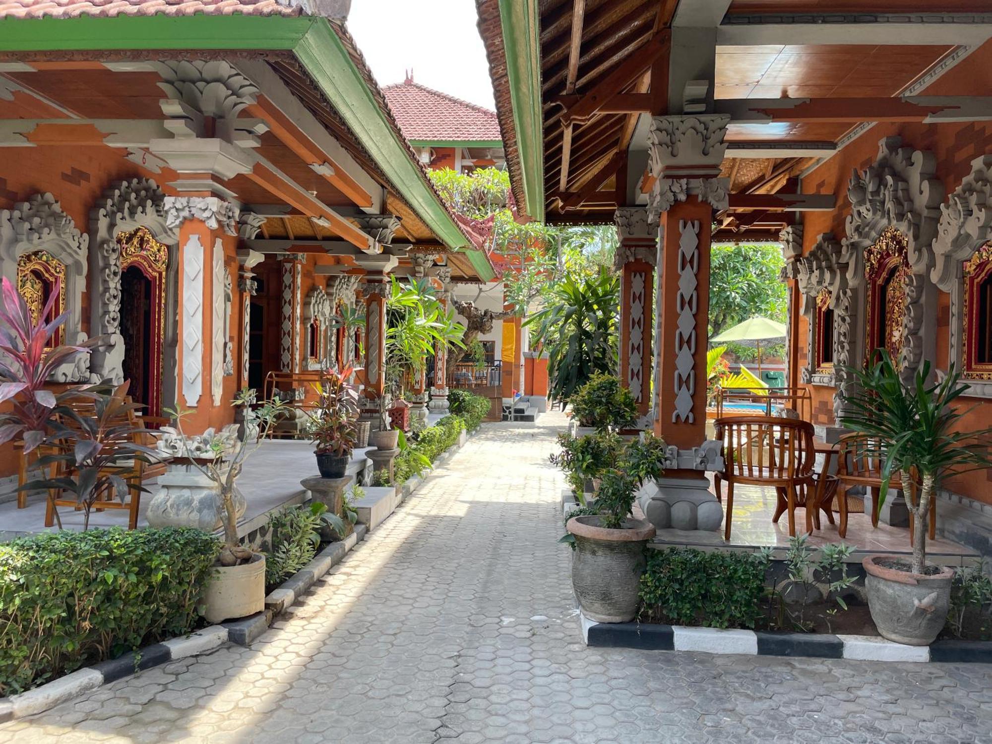 Hotel Kubu Elsa Bali Lovina Esterno foto